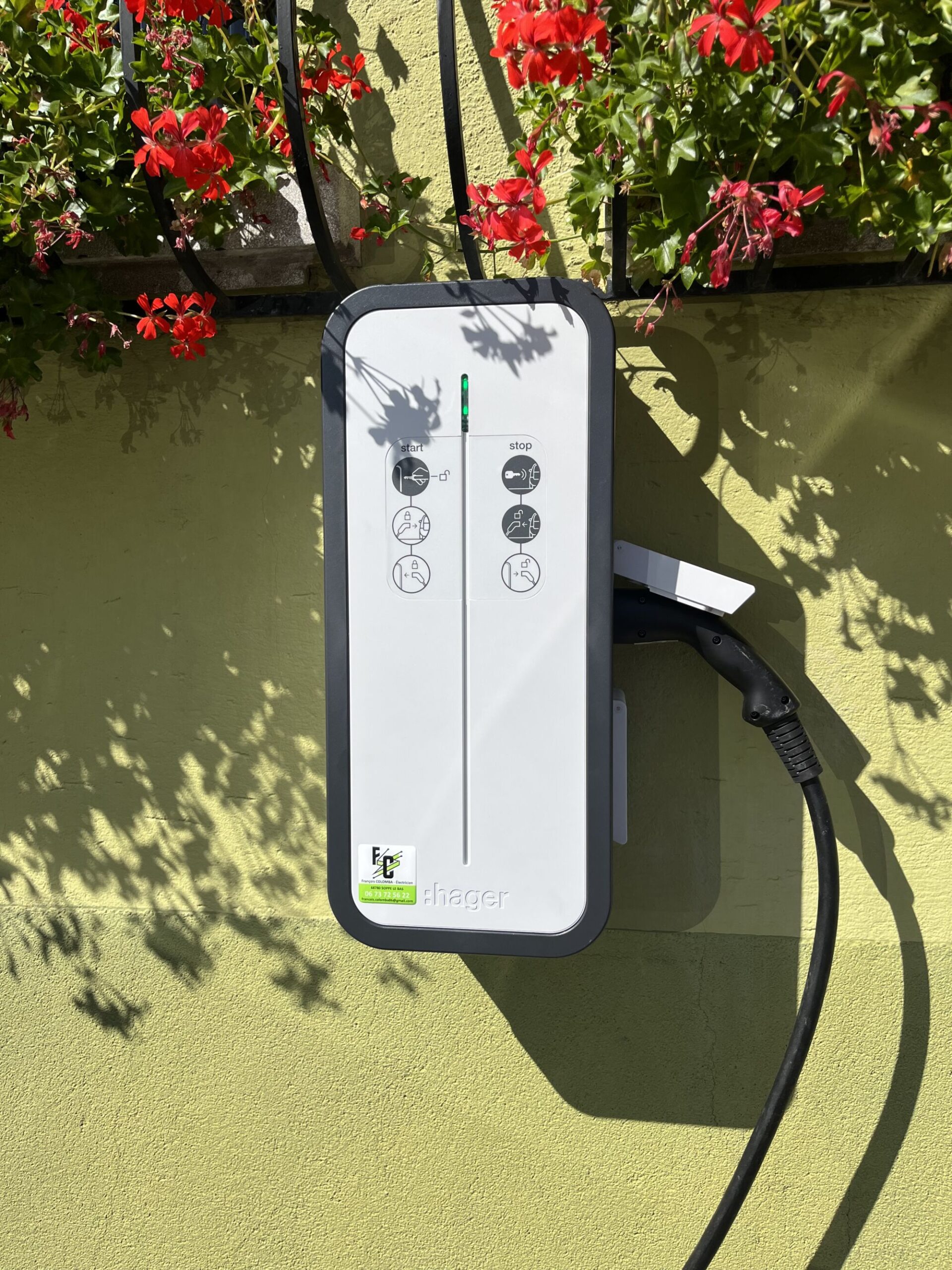 Quel type de bornes de charges &eacute;lectriques faut-il utiliser pour une voiture &eacute;lectrique ? Riedisheim