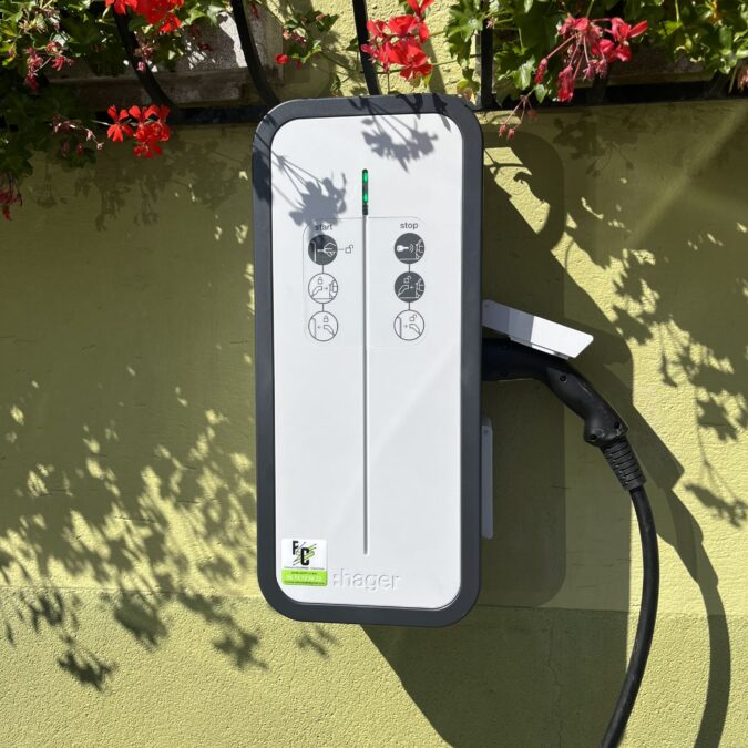 Installation d’une borne de charge HAGER WITTY triphas&eacute; 36kW &agrave; Berrwiller Mulhouse 0