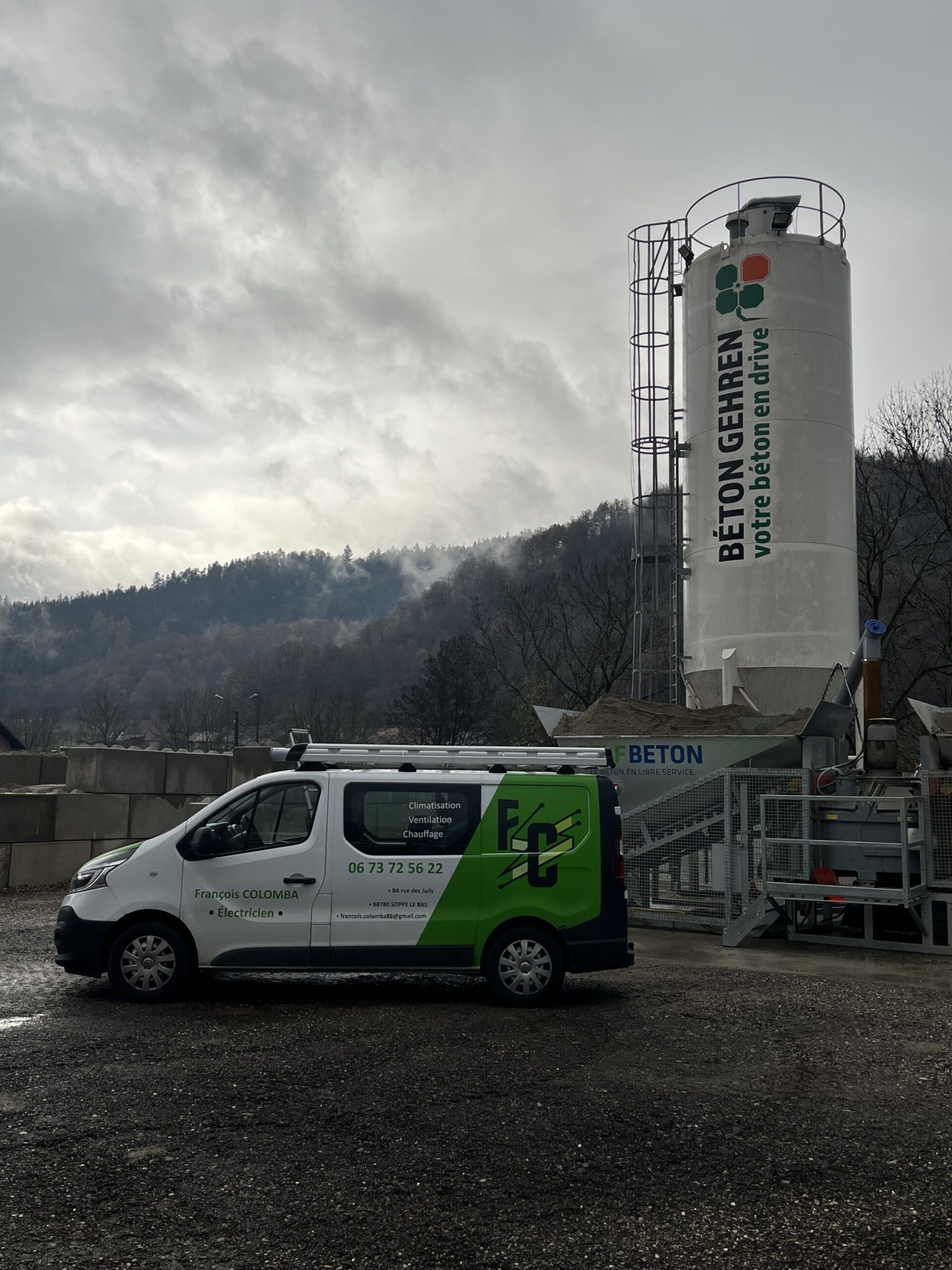 Alimentation d’une centrale b&eacute;ton &agrave; Moosch Wittenheim