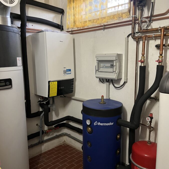 Installation d’une PAC air/eau DAIKIN haute temp&eacute;rature 70 degr&eacute;s &agrave; Soultz Kingersheim 1