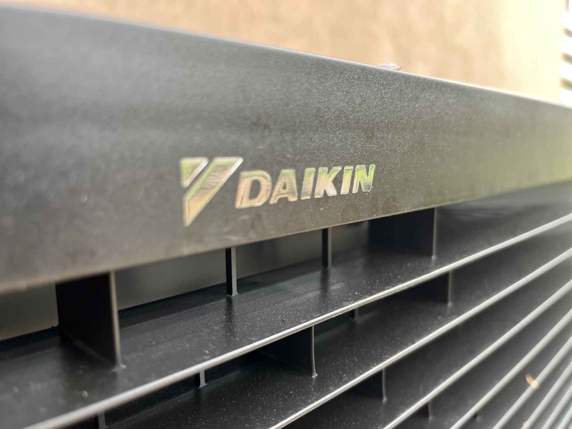 Installation d’une PAC air/eau DAIKIN haute temp&eacute;rature 70 degr&eacute;s &agrave; Soultz Colmar