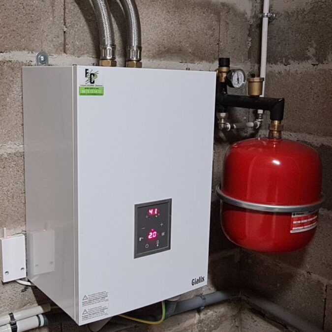 Chaudi&egrave;re &eacute;lectrique AUER 12kW + chauffe eau 300L &agrave; Linthal Audincourt 1